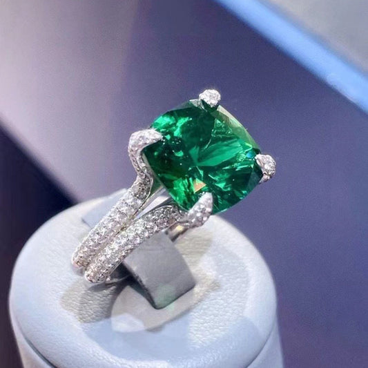 Fashion Grandmother Green High Carbon Diamond Female Ring